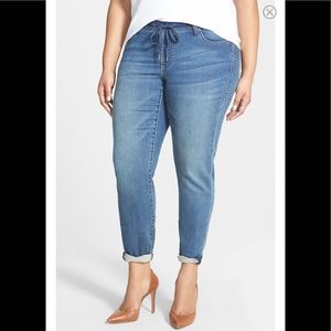 SEVEN7 Roll Cuff Jogger Jeans
